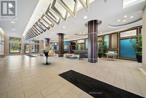 808 - 5791 Yonge Street, Toronto, ON - Indoor Photo Showing Other Room