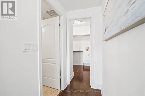 618 - 11 William Carson Crescent, Toronto, ON - Indoor Photo Showing Other Room