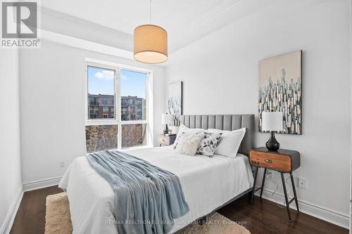618 - 11 William Carson Crescent, Toronto, ON - Indoor Photo Showing Bedroom