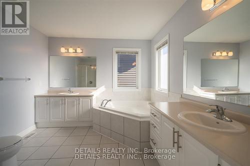 303 Bobolink Ridge, Ottawa, ON - Indoor Photo Showing Bathroom