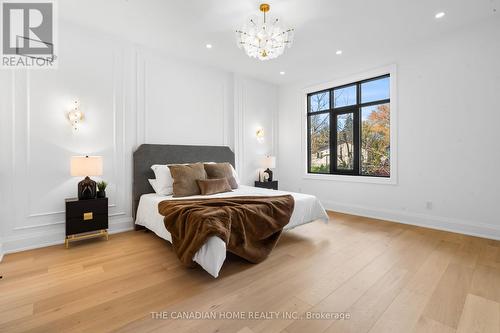 499 Rebecca Street, Oakville, ON - Indoor Photo Showing Bedroom