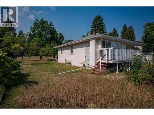 3404 4Th Avenue, Castlegar, BC - Outdoor