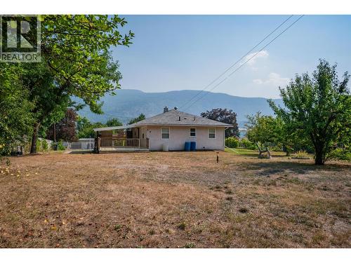 3404 4Th Avenue, Castlegar, BC - Outdoor