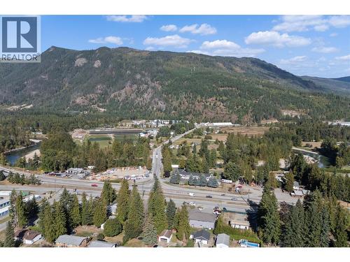 725 Trans-Canada Highway, Sicamous, BC 