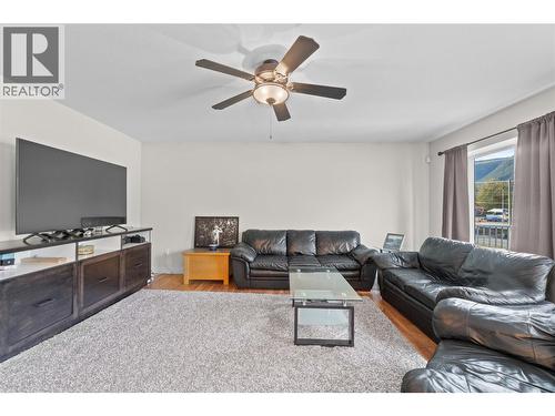 725 Trans-Canada Highway, Sicamous, BC 