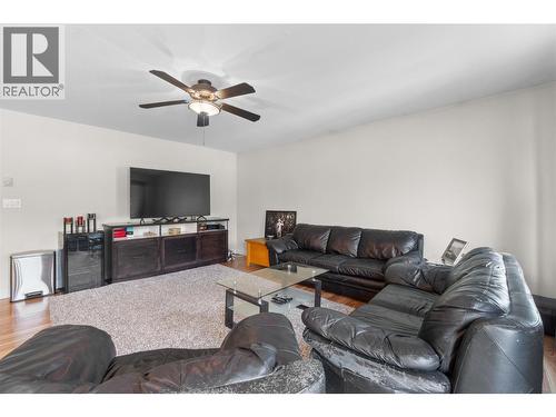 725 Trans-Canada Highway, Sicamous, BC 