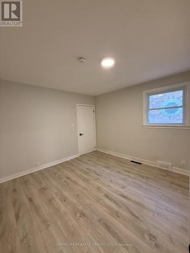 11 Garnet Street, St. Catharines, ON - Indoor Photo Showing Other Room