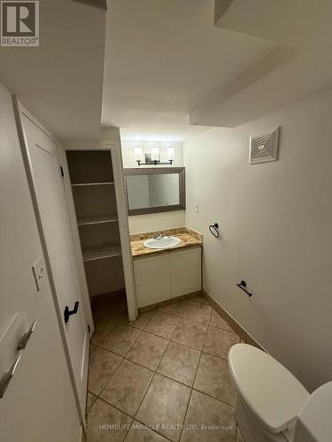 11 Garnet Street, St. Catharines, ON - Indoor