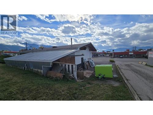 1520 Canyon Street, Creston, BC 