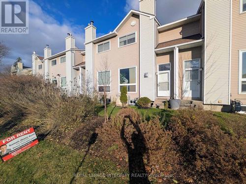 104 Esterlawn Private, Ottawa, ON - Outdoor