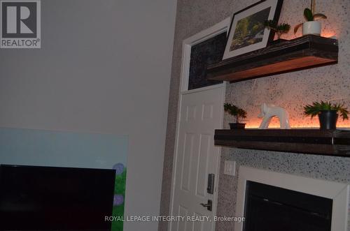 104 Esterlawn Private, Ottawa, ON - Indoor With Fireplace