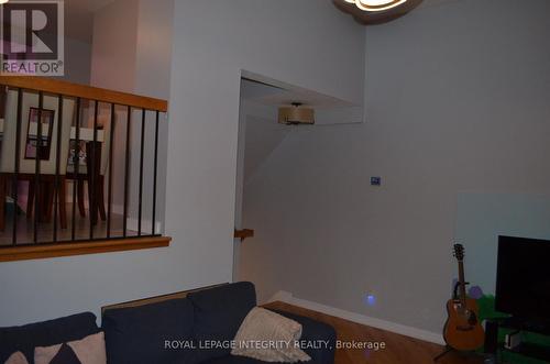 104 Esterlawn Private, Ottawa, ON - Indoor Photo Showing Other Room