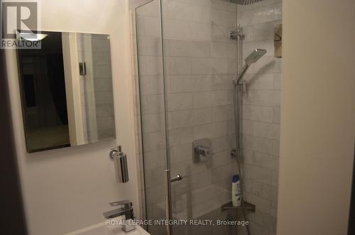 104 Esterlawn Private, Ottawa, ON - Indoor Photo Showing Bathroom