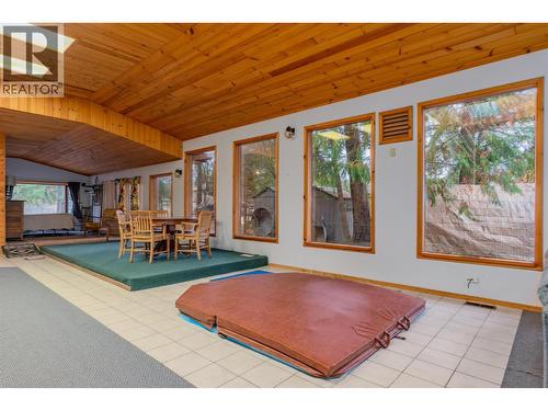 2071 Massie Road, Christina Lake, BC -  Photo Showing Other Room