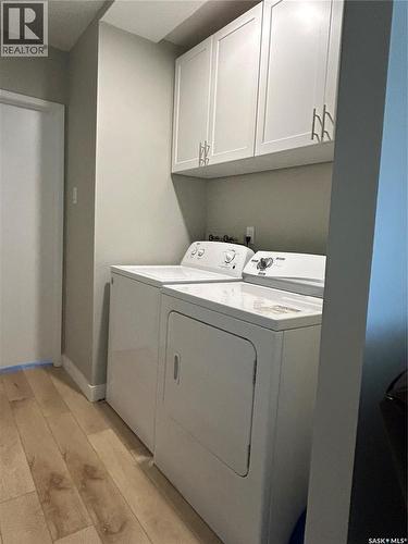 645 Isabelle Street, Estevan, SK - Indoor Photo Showing Laundry Room