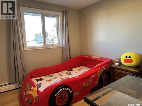 645 Isabelle Street, Estevan, SK - Indoor