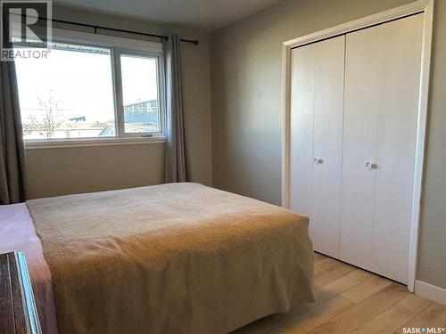 645 Isabelle Street, Estevan, SK - Indoor Photo Showing Bedroom