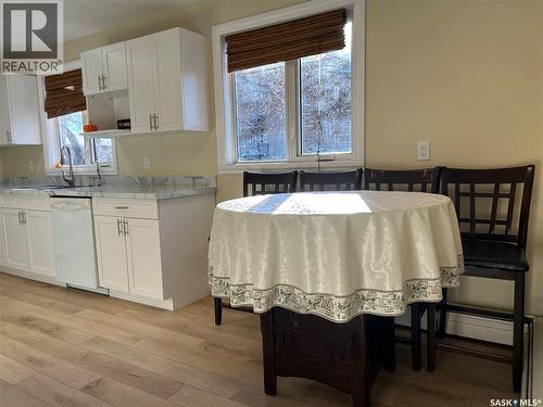 645 Isabelle Street, Estevan, SK - Indoor Photo Showing Kitchen
