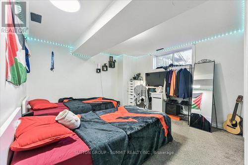 107 Deschene Avenue, Hamilton, ON - Indoor Photo Showing Bedroom