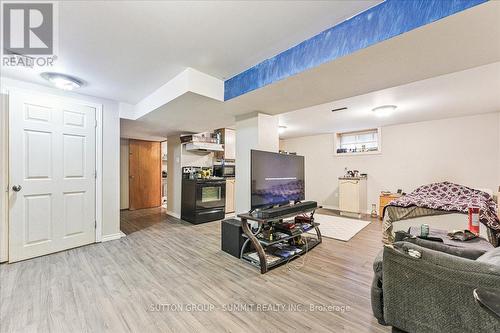 107 Deschene Avenue, Hamilton, ON - Indoor