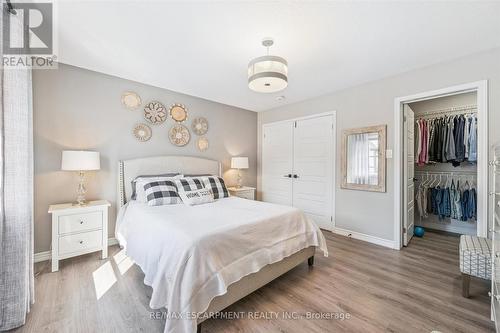 80 - 22 Spring Creek Drive, Hamilton, ON - Indoor Photo Showing Bedroom