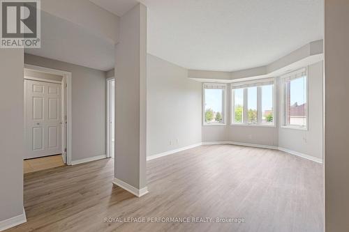 6 - 190 Rustic Hills Crescent, Ottawa, ON - Indoor Photo Showing Other Room
