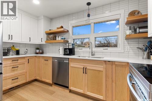 97 Darke Crescent, Regina, SK - Indoor Photo Showing Kitchen
