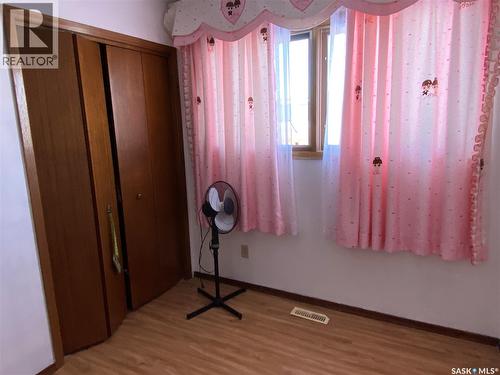 1016 Carlton Drive, Esterhazy, SK - Indoor