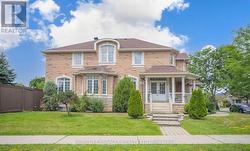 2 ROYCREST STREET  Brampton, ON L6Z 4P5
