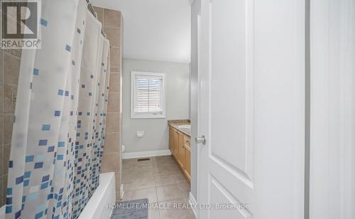 2 Roycrest Street, Brampton, ON - Indoor