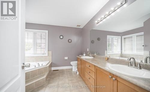 2 Roycrest Street, Brampton, ON - Indoor Photo Showing Bathroom