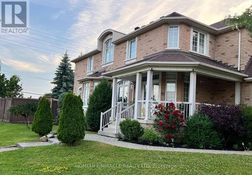 2 Roycrest Street, Brampton, ON - Outdoor With Deck Patio Veranda With Facade