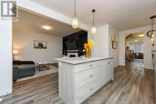 1217 Ferguson Drive, Milton, ON - Indoor