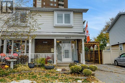 1865 ELMRIDGE DRIVE  Ottawa, ON K1J 8G7