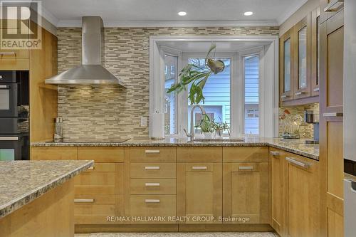 1865 Elmridge Drive, Ottawa, ON - Indoor Photo Showing Kitchen