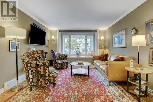 1865 Elmridge Drive, Ottawa, ON - Indoor Photo Showing Living Room