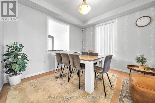 342 Panhellenic Drive, Mississauga, ON - Indoor Photo Showing Dining Room