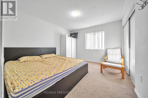 342 Panhellenic Drive, Mississauga, ON - Indoor Photo Showing Bedroom
