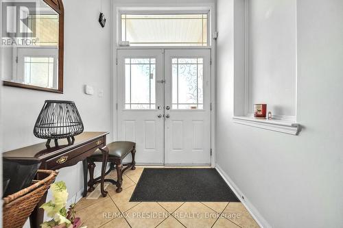 342 Panhellenic Drive, Mississauga, ON - Indoor Photo Showing Other Room