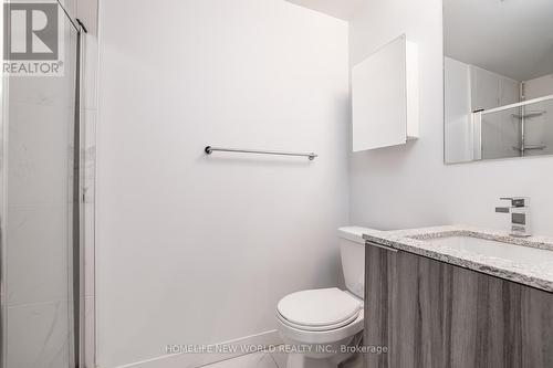 415 - 31 Tippett Road, Toronto, ON - Indoor Photo Showing Bathroom