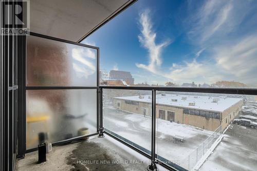 415 - 31 Tippett Road, Toronto, ON - Outdoor With View