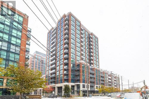 415 - 31 Tippett Road, Toronto, ON - Outdoor With Facade