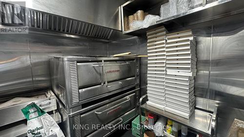 2712 Keele Street, Toronto, ON 