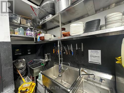 2712 Keele Street, Toronto, ON 