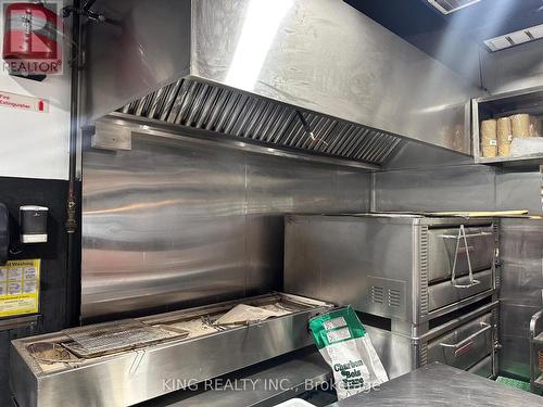 2712 Keele Street, Toronto, ON 