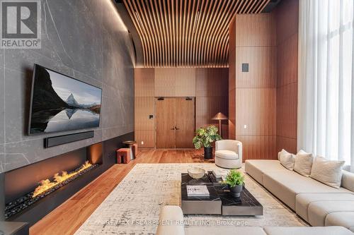 1901 - 3240 William Coltson Avenue, Oakville, ON - Indoor Photo Showing Other Room