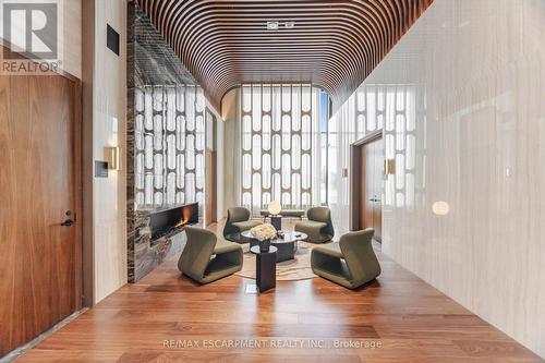 1901 - 3240 William Coltson Avenue, Oakville, ON - Indoor Photo Showing Other Room