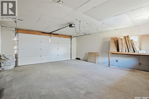 1455 Willowgrove Court, Saskatoon, SK - Indoor Photo Showing Garage