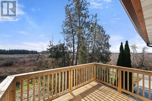 2425 Preston Road, Cavan Monaghan (Cavan-Monaghan), ON - Outdoor With Deck Patio Veranda