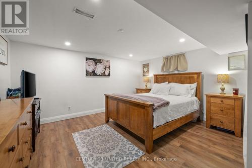 2425 Preston Road, Cavan Monaghan (Cavan-Monaghan), ON - Indoor Photo Showing Bedroom